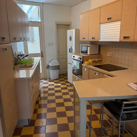 Arantza House * Sliema