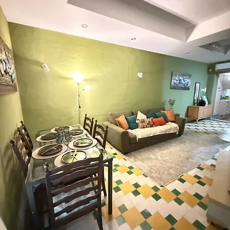 Arantza House